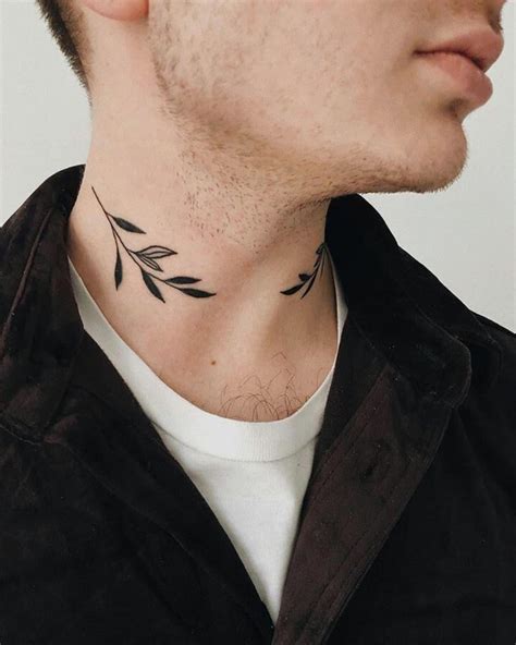 diseños tatuajes en el cuello para hombres